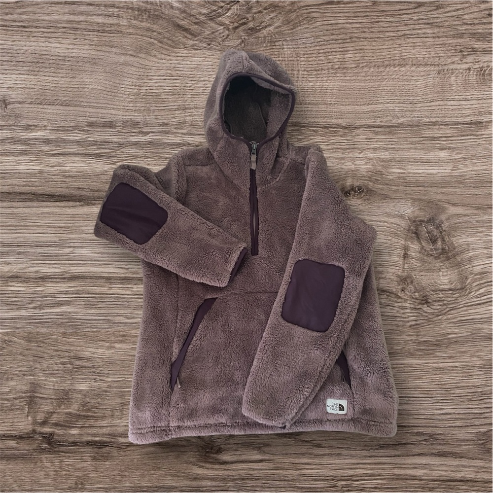 Cozy women’s North Face Fleece Jacket - purple